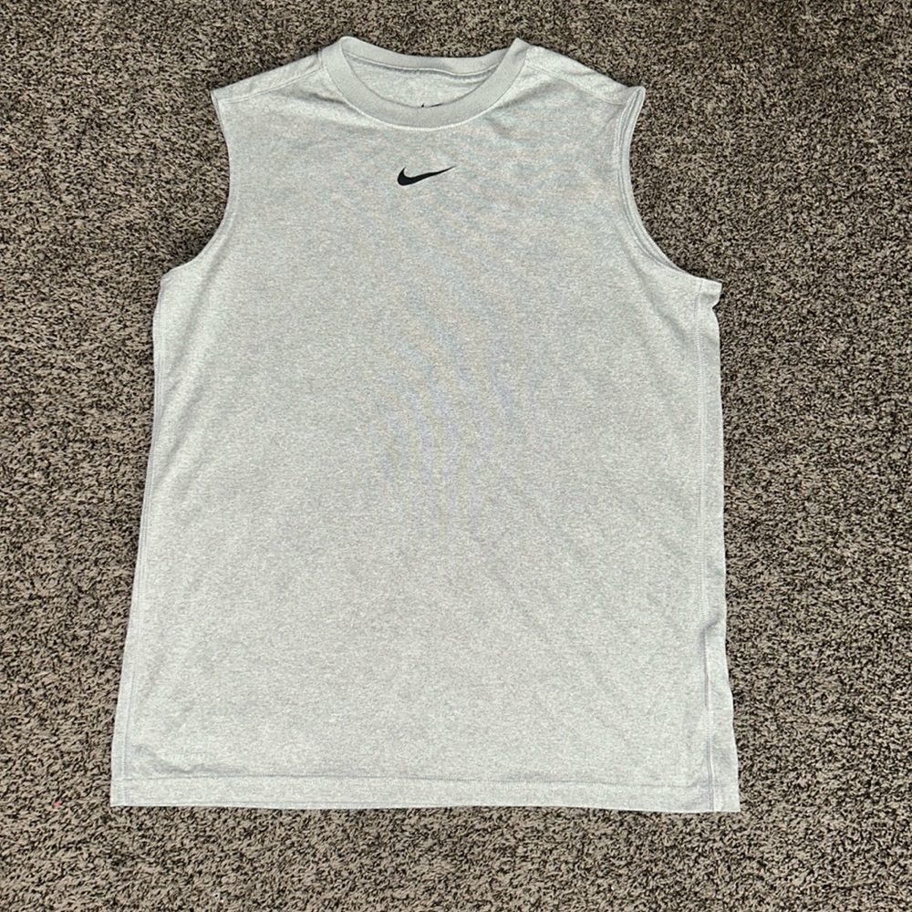 Nike muscle shirt
